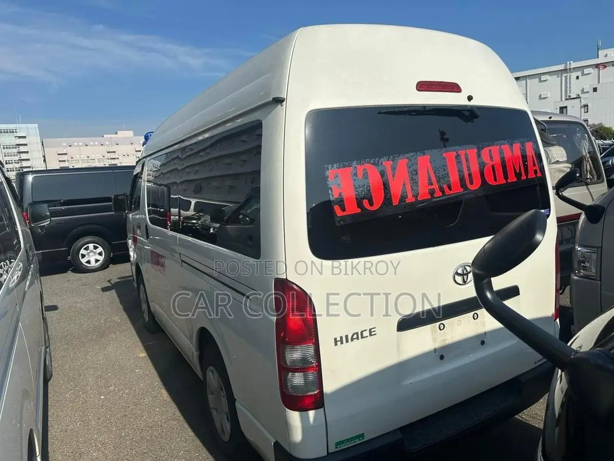 Toyota Hiace Ambulance 2021