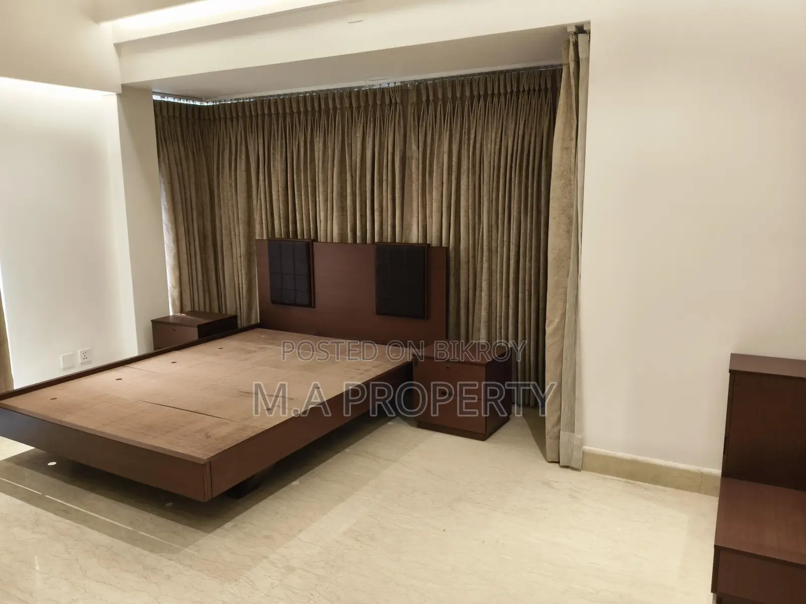 4-Bed New Furnish Apartment Rent in Gulshan North