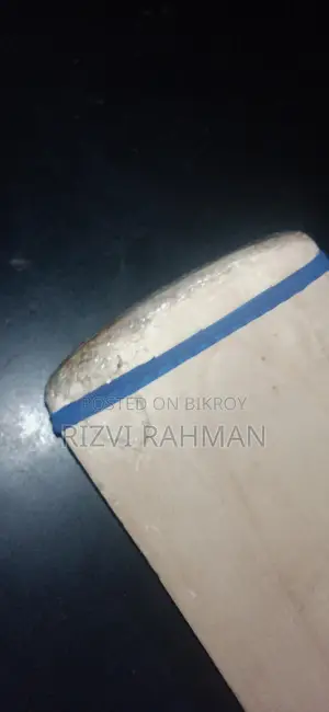 Cricket Bat Hs New Condition