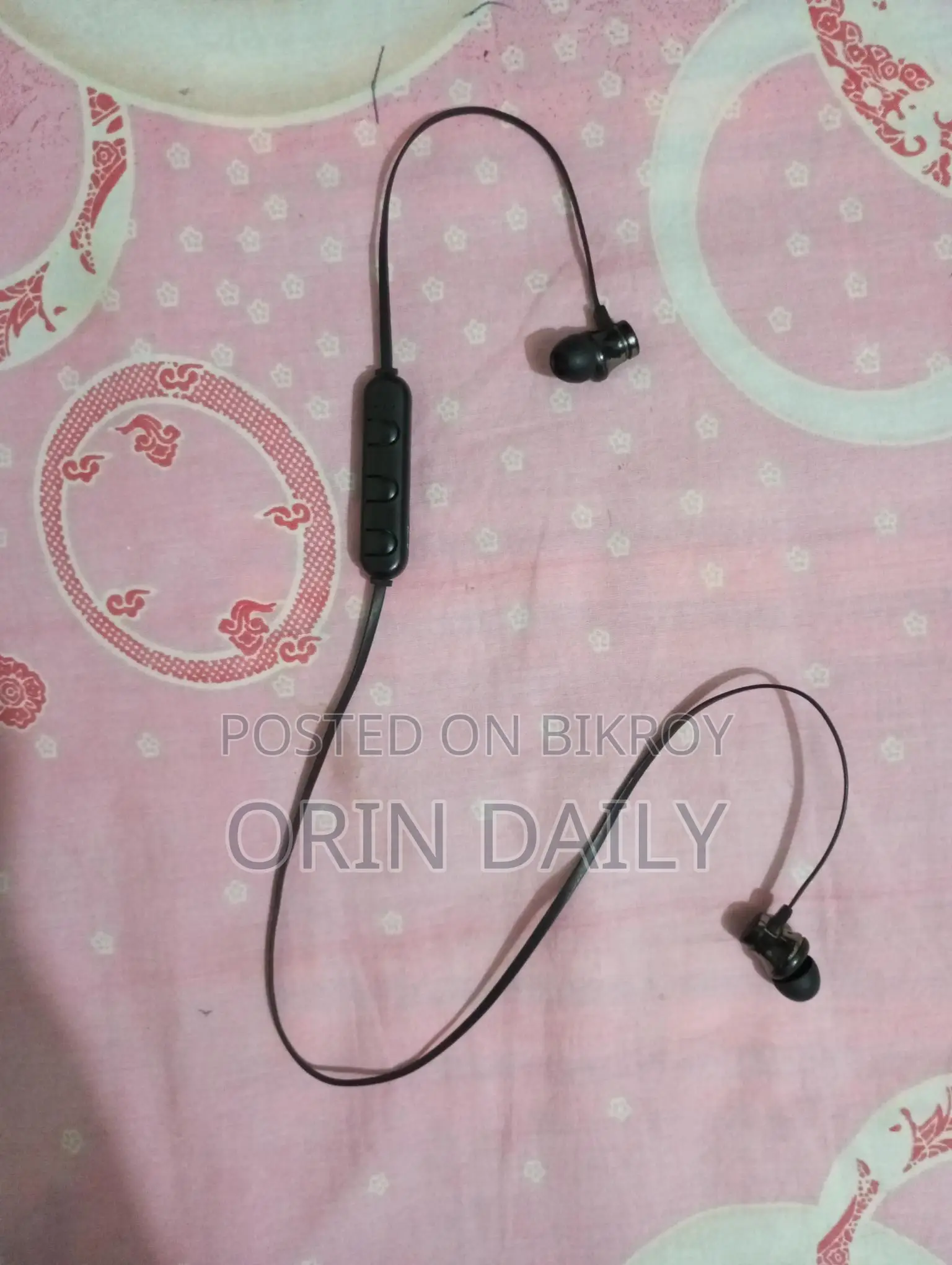 Bluetooth Neckband Earphone For Sale