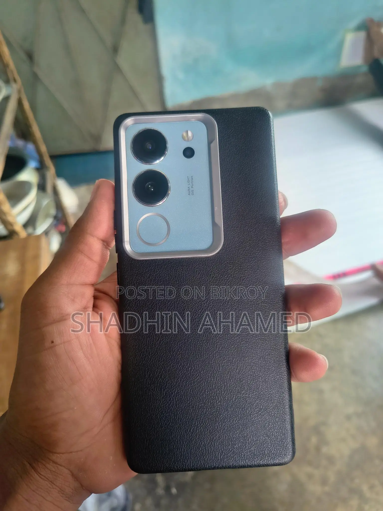 Vivo V29 5G 8GB/128GB (Used)