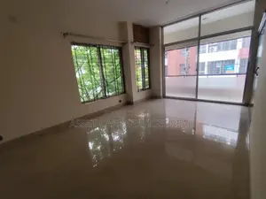 বারিধারা ডিপ্লোম্যাটিক জোনে ২৬০০ স্কয়ার ফিট অফিস স্পেস ভাড়া