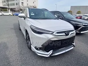 Toyota Corolla Cross Z Pearl Full Option 2024