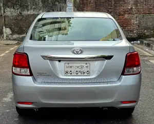 Toyota Axio Corolla X Cng 2013