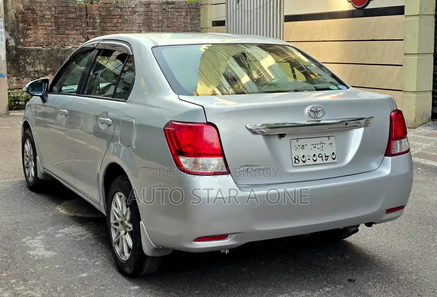 Toyota Axio Corolla X Cng 2013