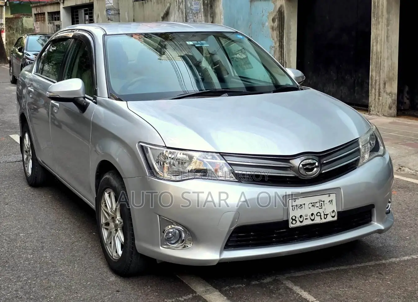 Toyota Axio Corolla X Cng 2013