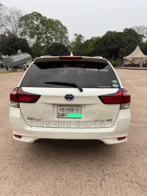 Toyota Fielder wxb hybrid 2018