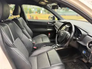 Toyota Fielder wxb hybrid 2018