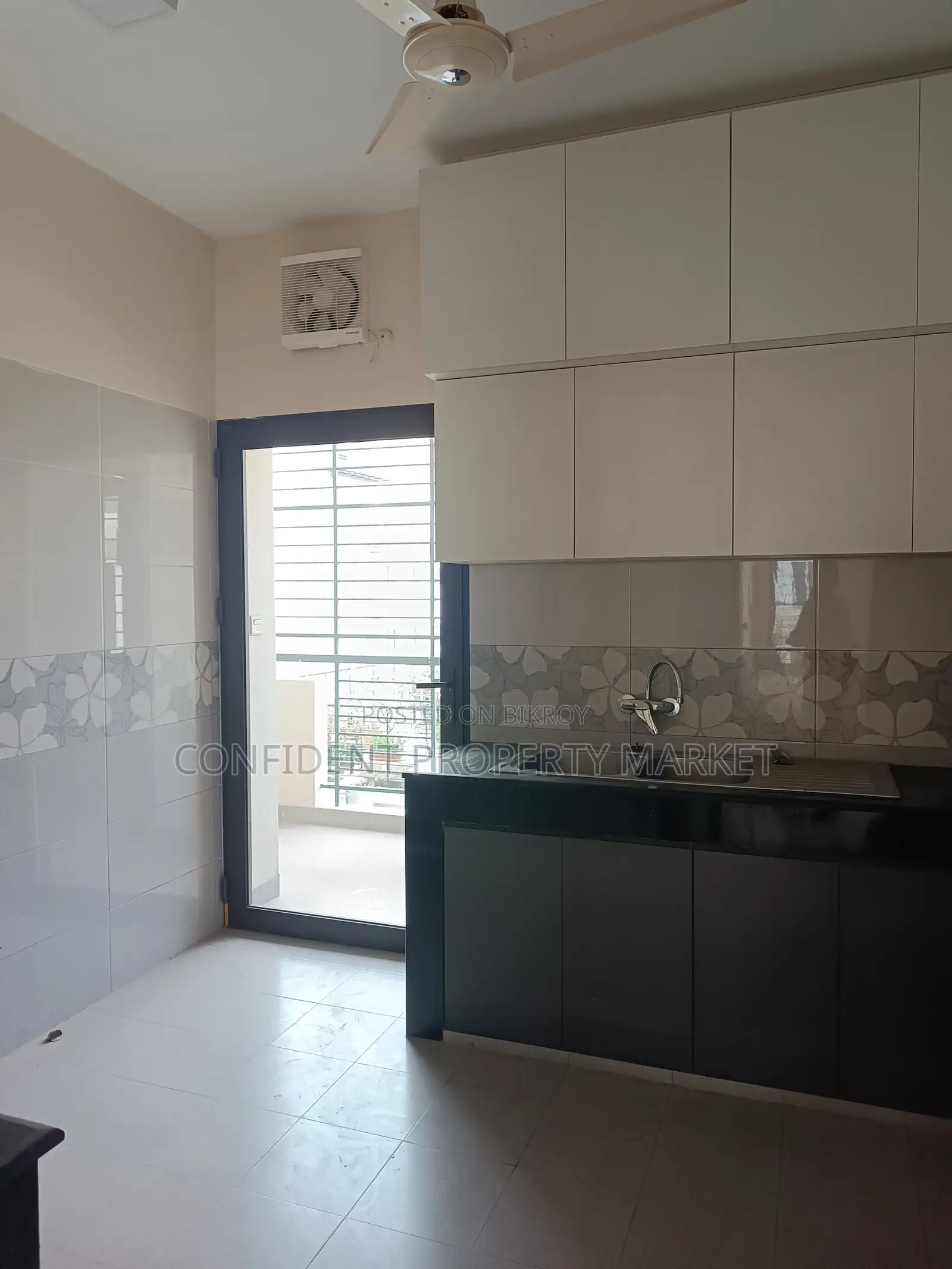Exclusive Semi Furnished Flat For Rent In Baridhara