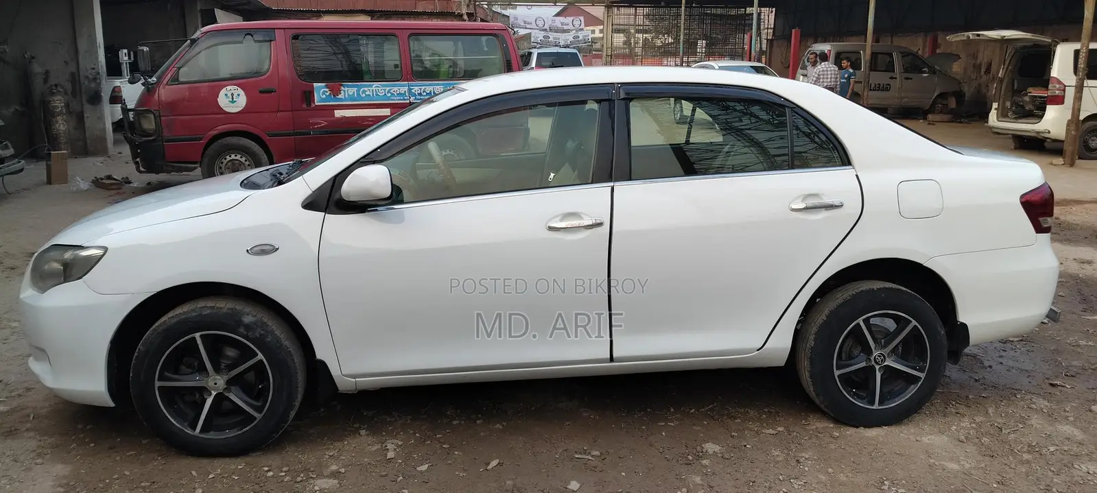 Toyota Axio 2010