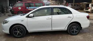 Toyota Axio 2010