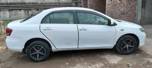 Toyota Axio 2010