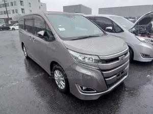 Toyota Noah G PKG HYB 4.5 POINT 2021
