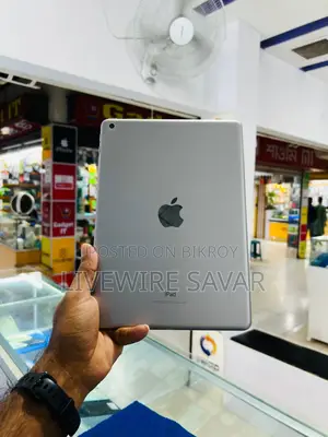 Apple iPad Air 9th Gen 64GB