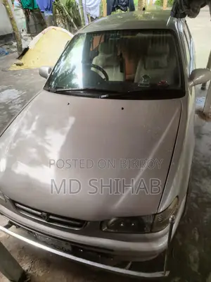 Toyota Corolla, 1995