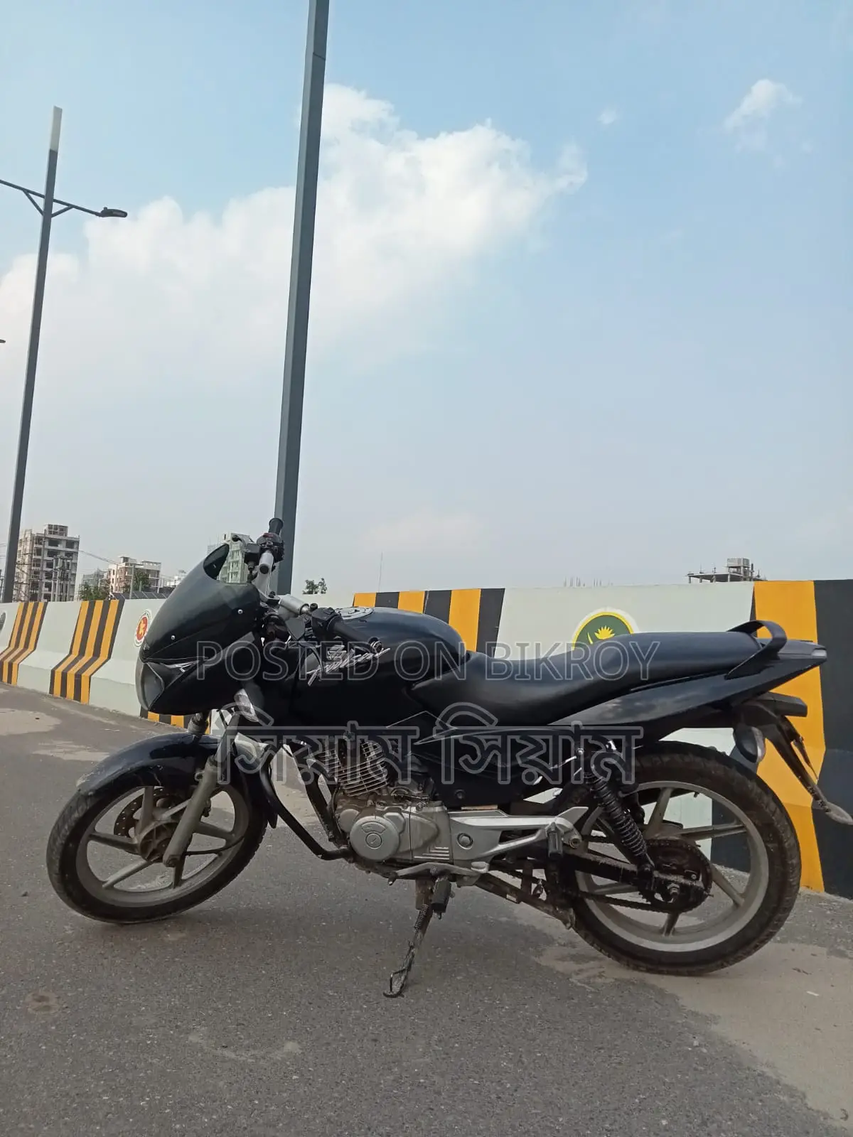 Bajaj Pulsar 150 . 2008