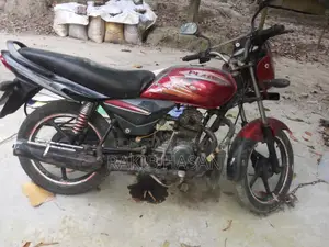 Bajaj Platina 100 . 1999