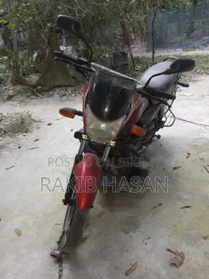 Bajaj Platina 100 . 1999