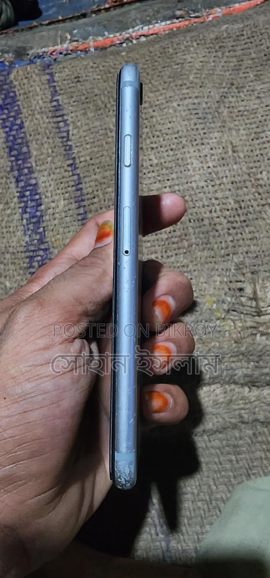 Apple iPhone 6S (Used)