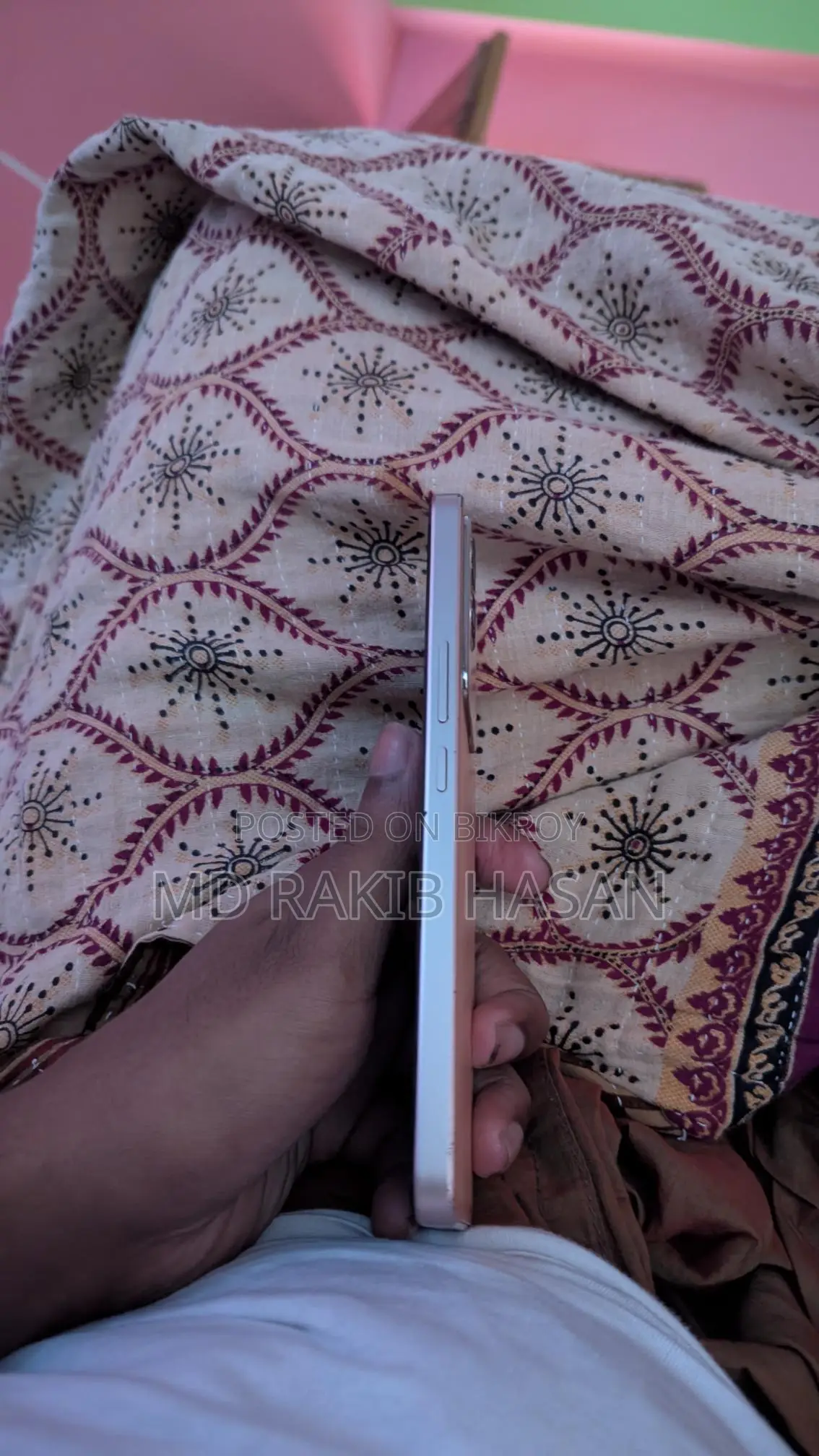 Vivo V29e 5g 8+8/ 256 (Used)