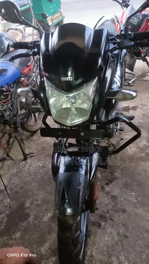 Hero Hunk 150R 2016