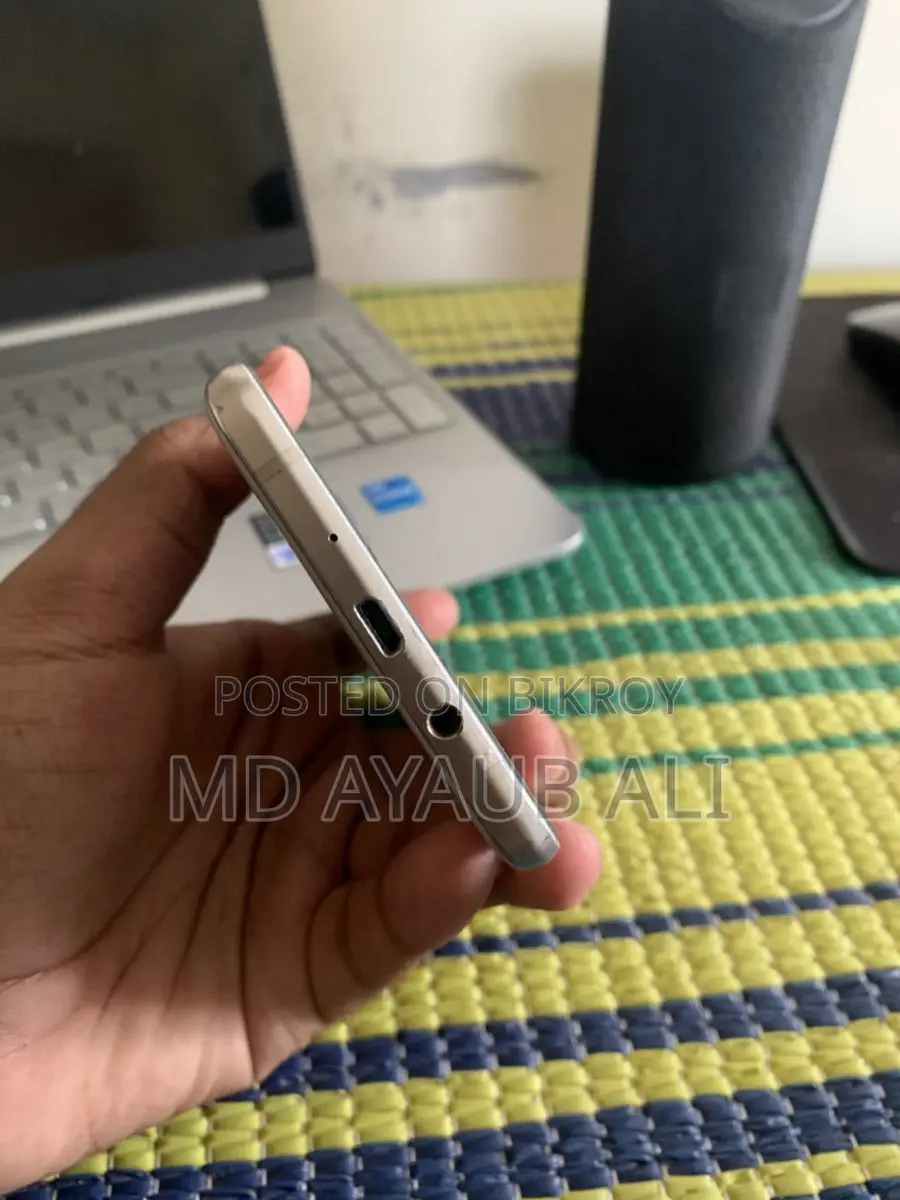 Samsung Galaxy J7 (2/16) (Used)