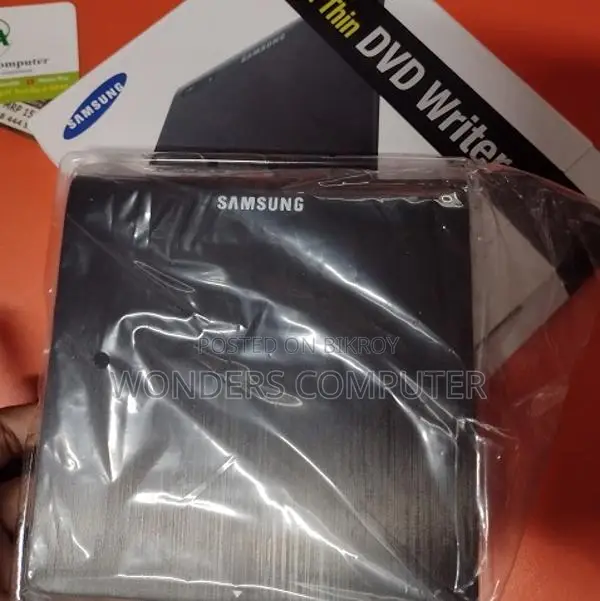 ব্র্যান্ড নিউ SAMSUNG PORTABLE DVD ROM ১ বছরের ওয়ারেন্টি