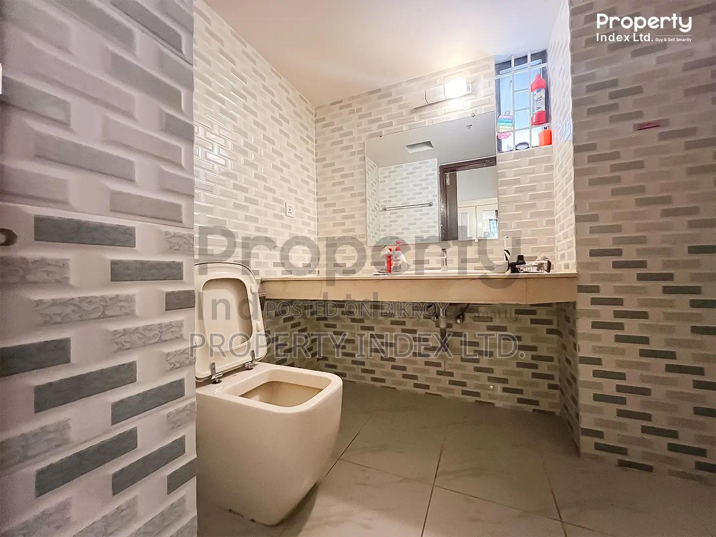 2200 sqft Apartment for Sale in Uttara Sector 3