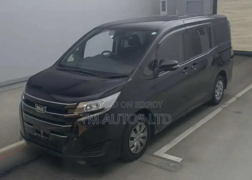 Toyota Noah X PKG 2020 BLACK