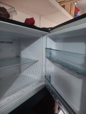 হিটাচি ৪৩০ লিটার রেফ্রিজারেটর