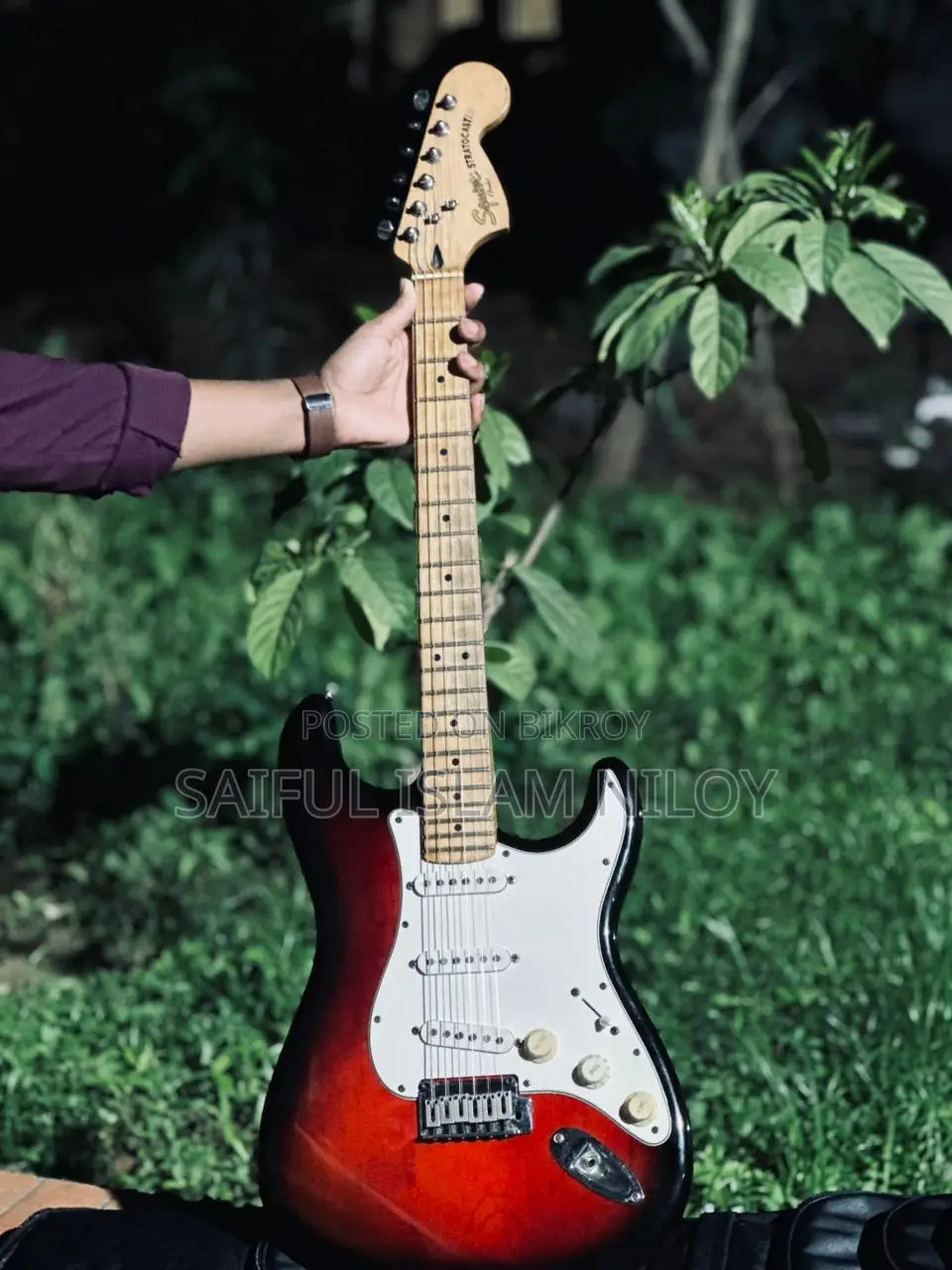 Squire Fender Stratocaster - Indonesia