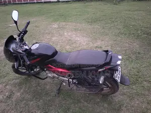 Bajaj Pulsar 150 2012
