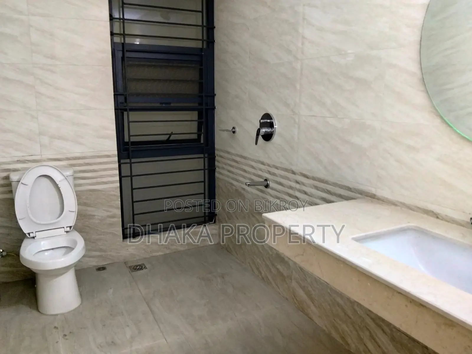 4000 SqFt. 4 Bedroom Brand New Single unit Apartment Rent at Baridhara Diplomatic Zone.