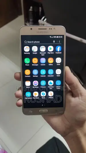 Samsung Galaxy J7 , (Used)