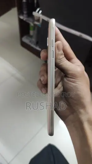 Samsung Galaxy J7 , (Used)