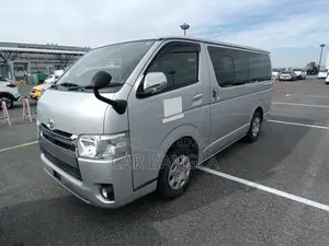 Toyota Hiace SUPER GL 2020