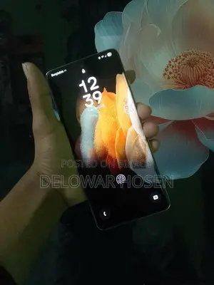 Samsung Galaxy S21 Ultra . (Used)