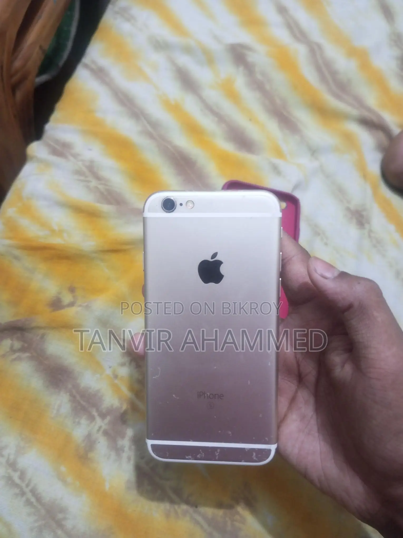 Apple iPhone 6S . (Used)