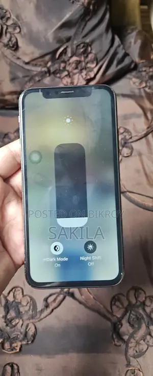 Apple iPhone X (Used)