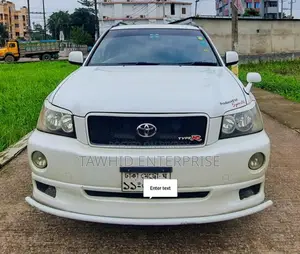Toyota Kluger 2002