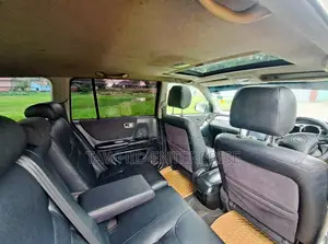 Toyota Kluger 2002