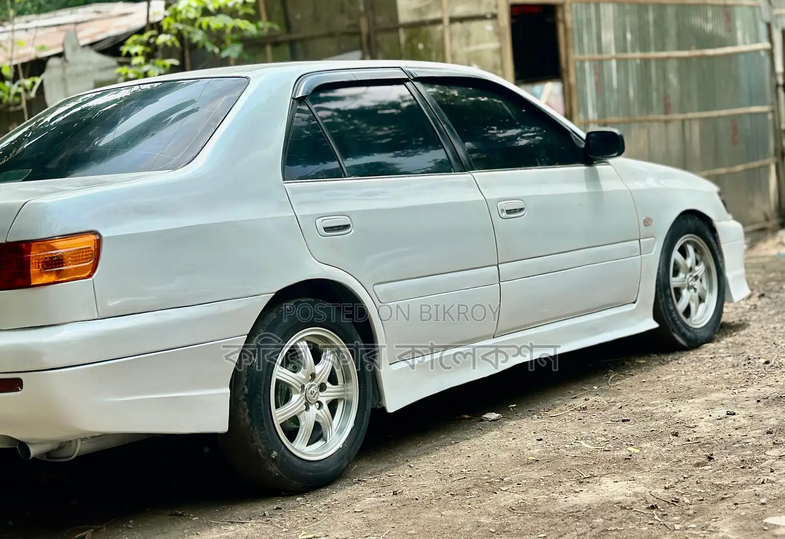 Toyota Corona premio 2001