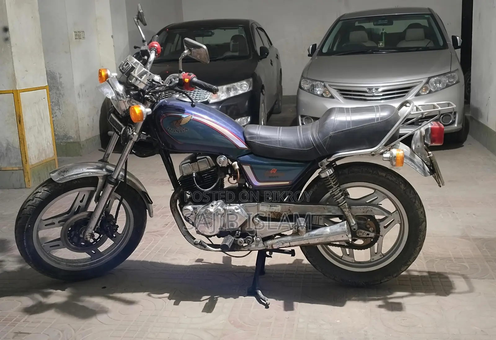 Honda CB250R . 1999