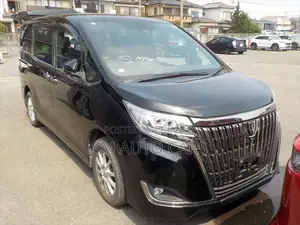 Toyota Esquire Petrol Gi Premium 2021