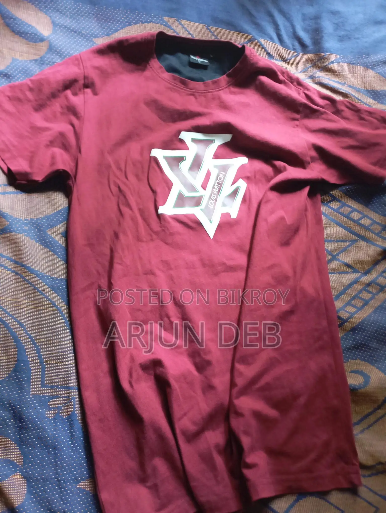 টি-শার্ট