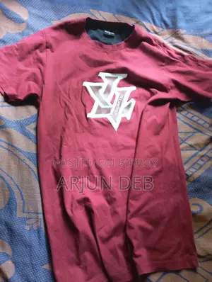 টি-শার্ট