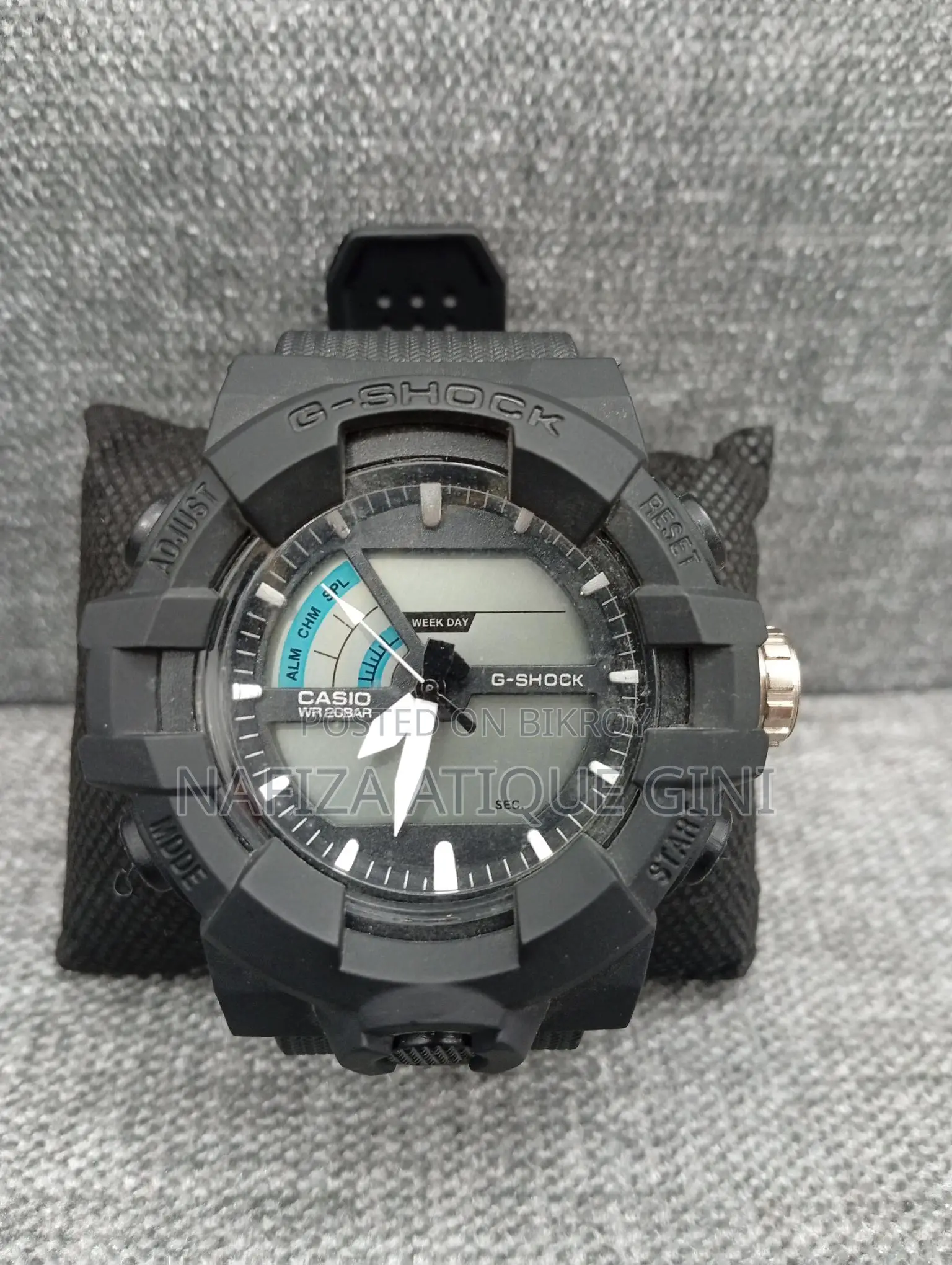 Casio G Shock Ga-700 Brand New