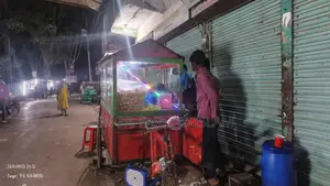 ব্যাটারি চালিত ফুড কার্ট