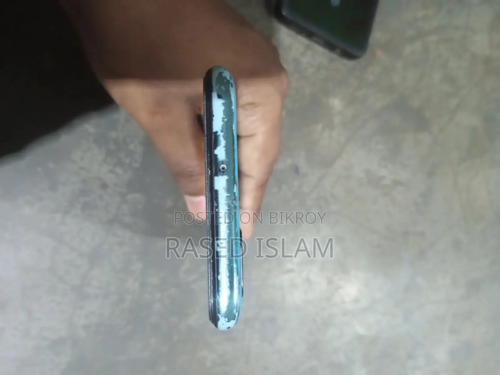 Samsung Galaxy A51 . (Used)