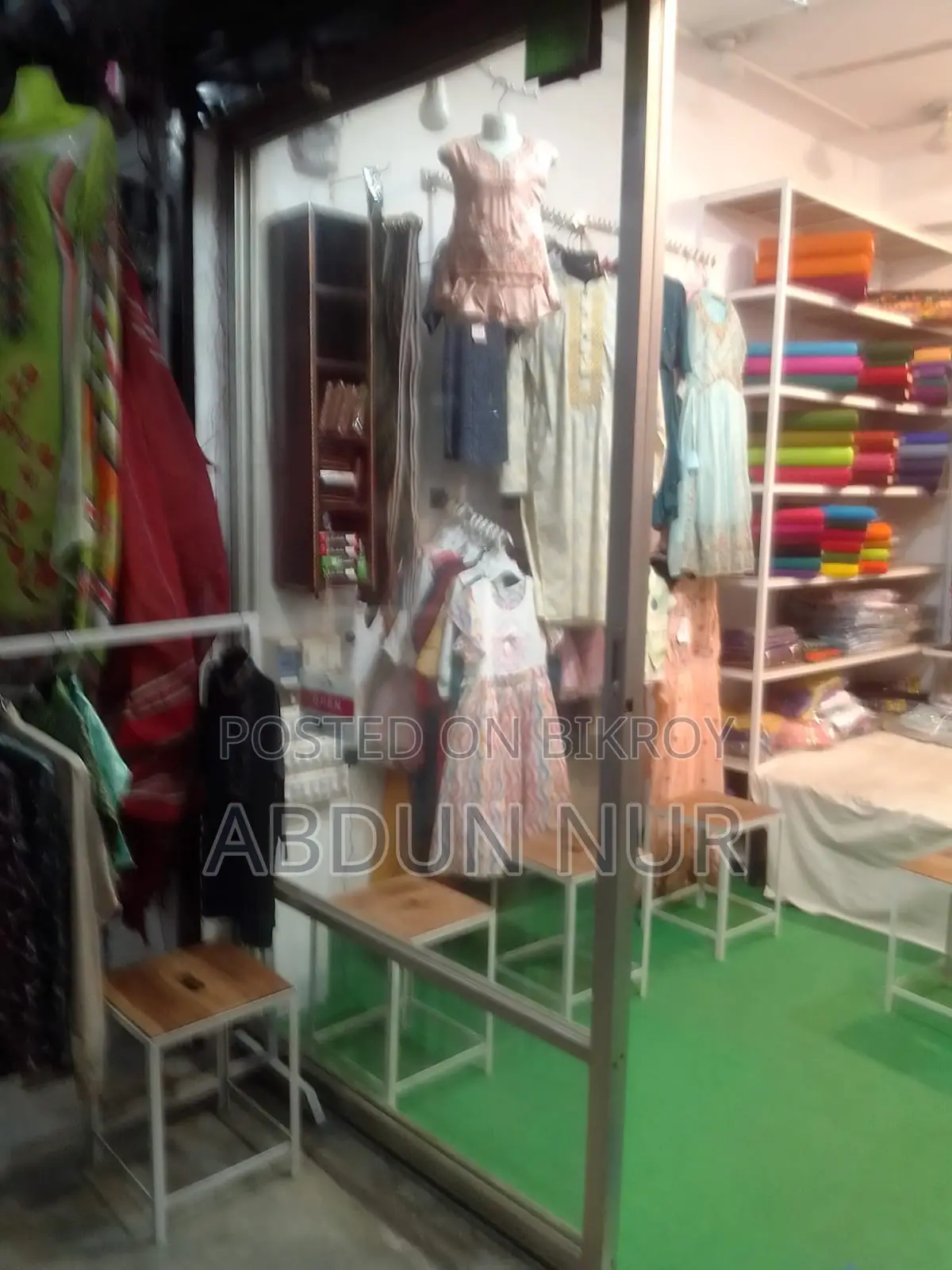 Thai Glas Sale
